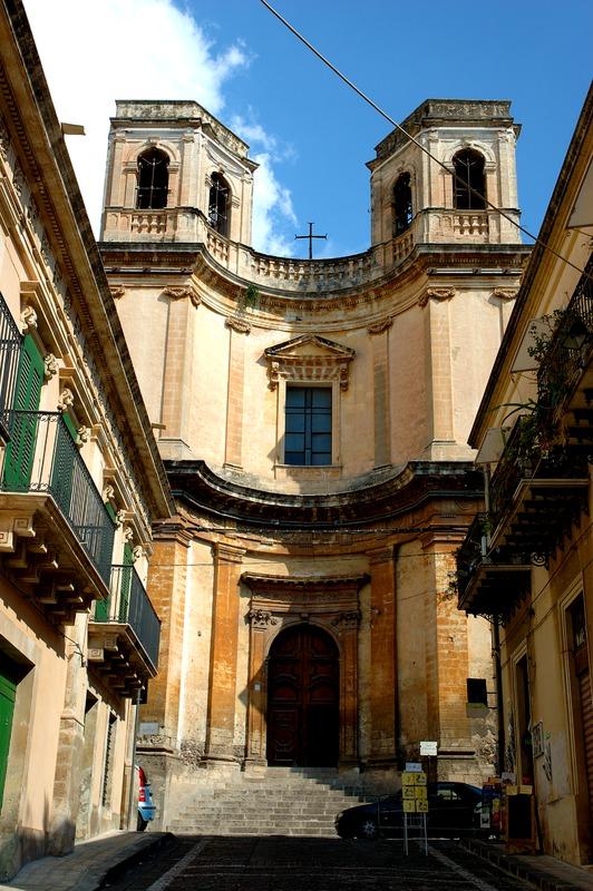 Gabinetto Fotografico Nazionale, Buratta, Fabrizio - Stocchi, Albino, Noto - Chiesa di Montevergine, facciata vista dalla salita Nicolaci, 2005, fotografia digitale, DGT003430