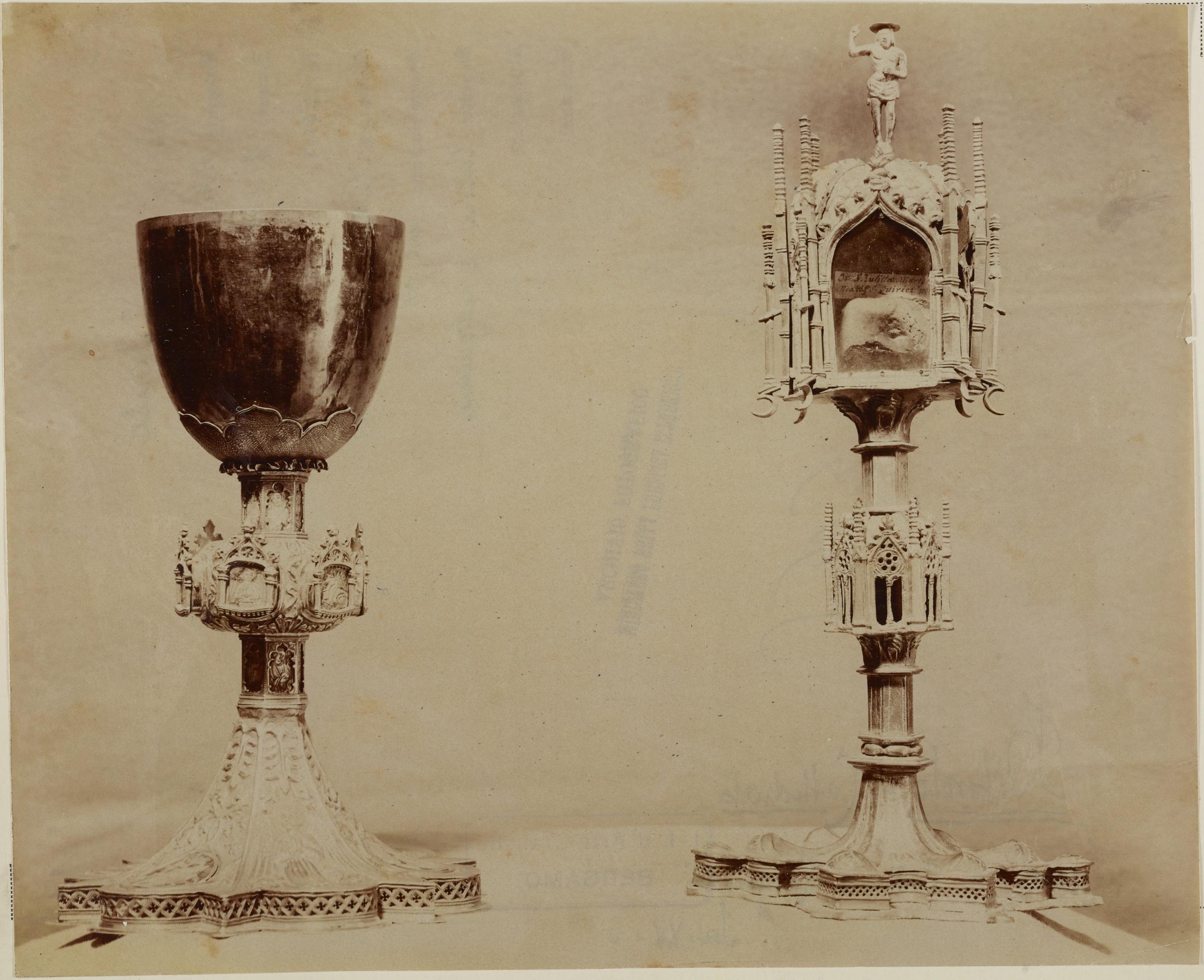Fotografo non identificato, Bitonto - Cattedrale di S. Valentino, tesoro, calice da messa e reliquario, 1876-1900, albumina/carta, MPI137889
