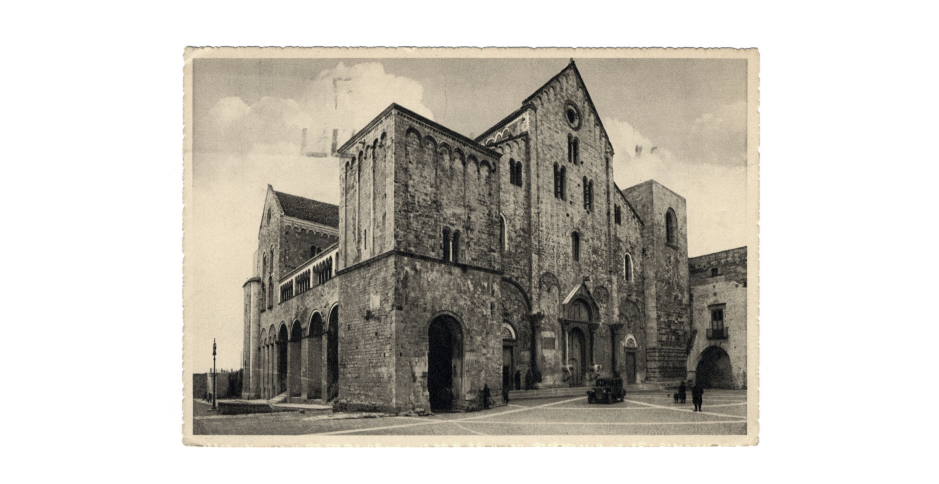 Fotografo non identificato, Bari - Basilica di S. Nicola di Bari, 1938, FFC037124
