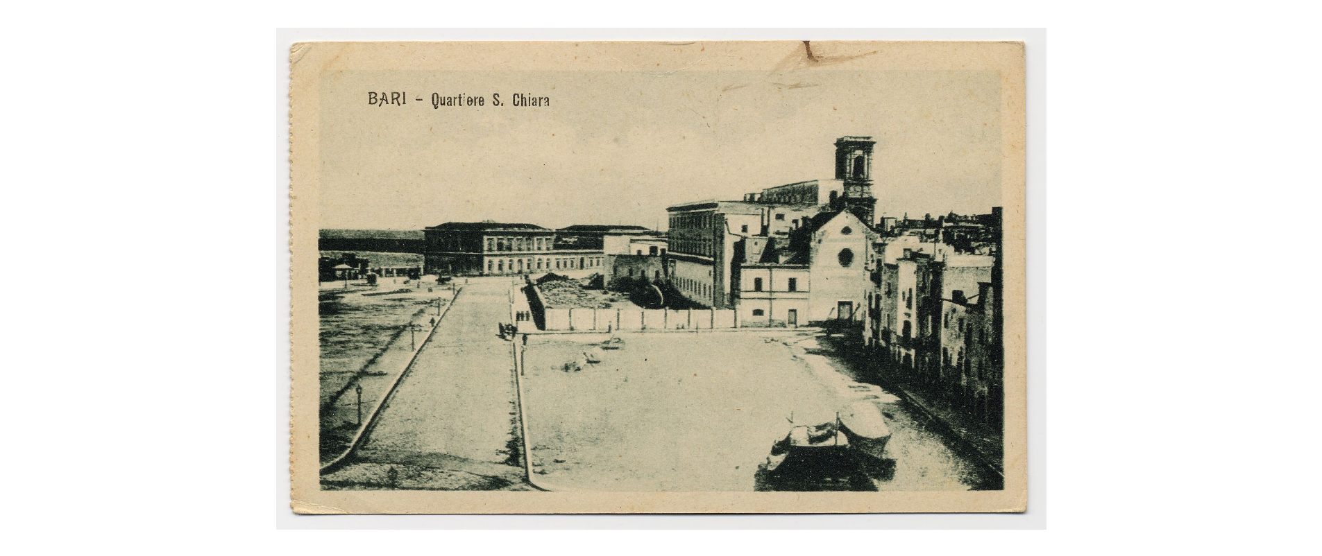 Fotografo non identificato, Bari - Quartiere S. Chiara (Veduta della chiesa e dell'ex convento di S. Chiara), 1920-1930, FFC013919