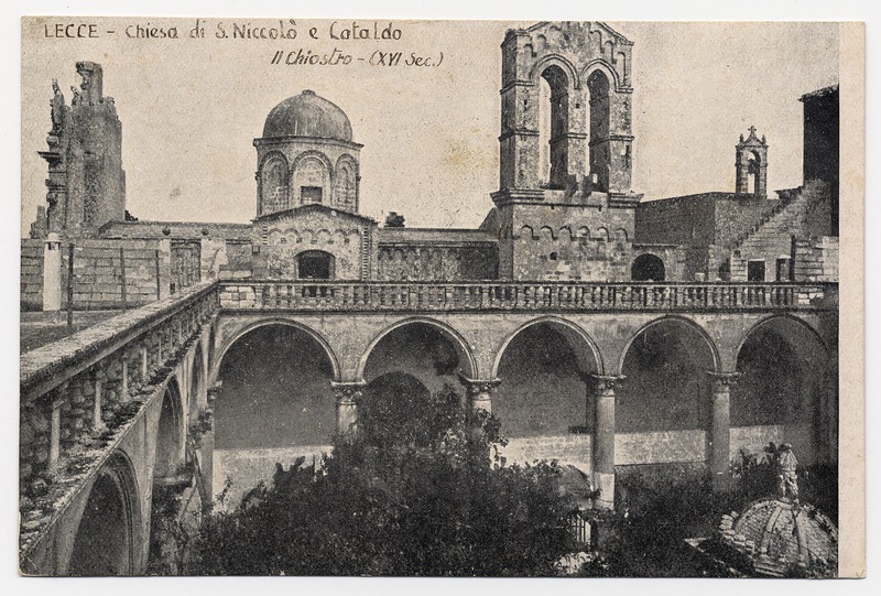 Lecce - Chiesa di S. Nicolò e Cataldo - Il Chiostro (XVI Sec.), cartolina, 1951-2000, FFC018195