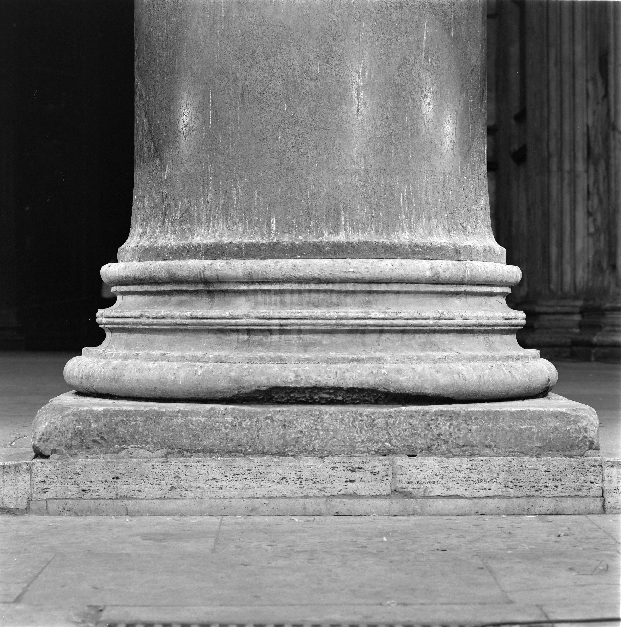 Fotografo non identificato, Pantheon,1951-2000, gelatina ai sali d'argento, 6x6 cm, N077977