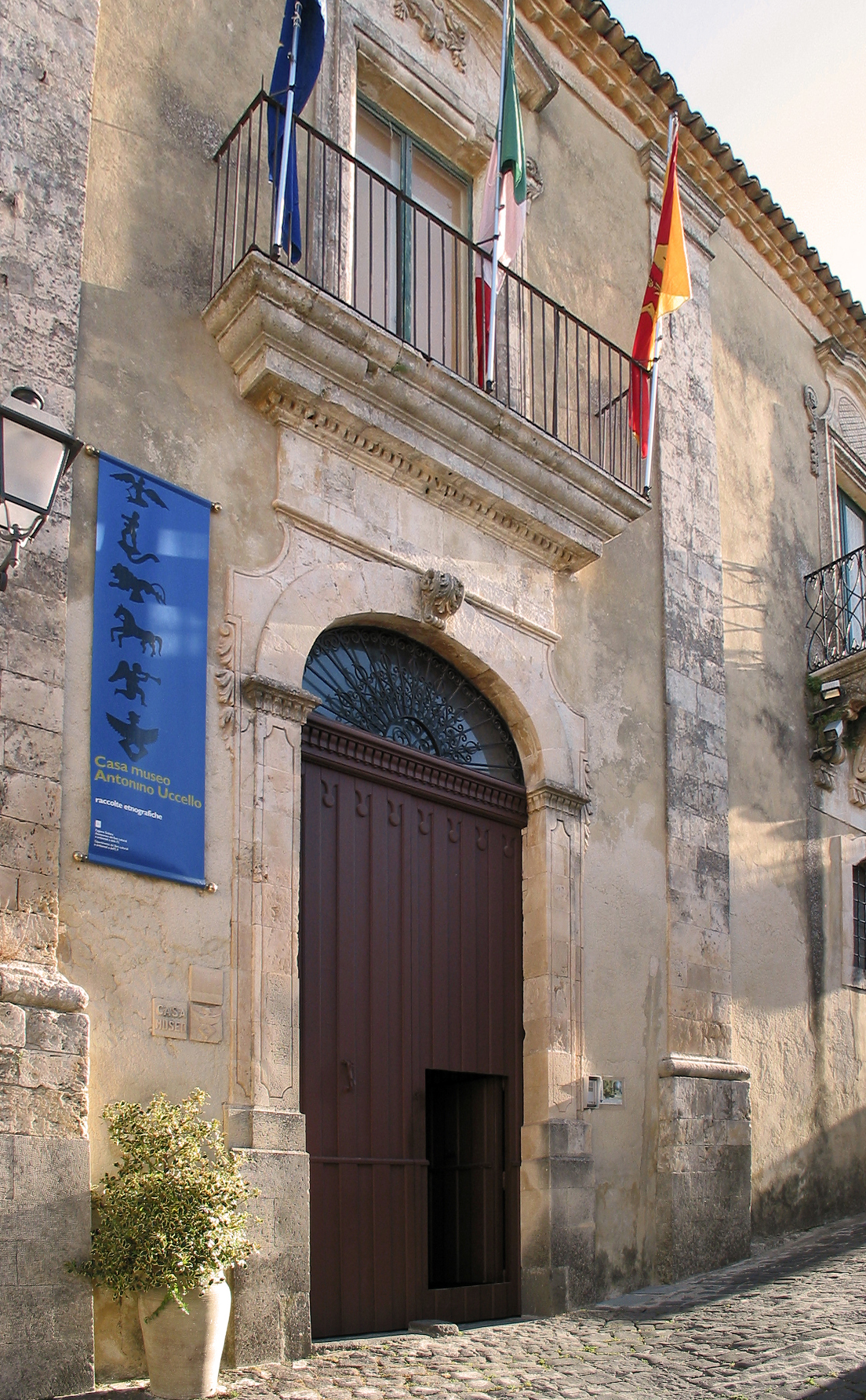 Palazzo Bonelli-Ferla- facciata, 2019, fotografia digitale