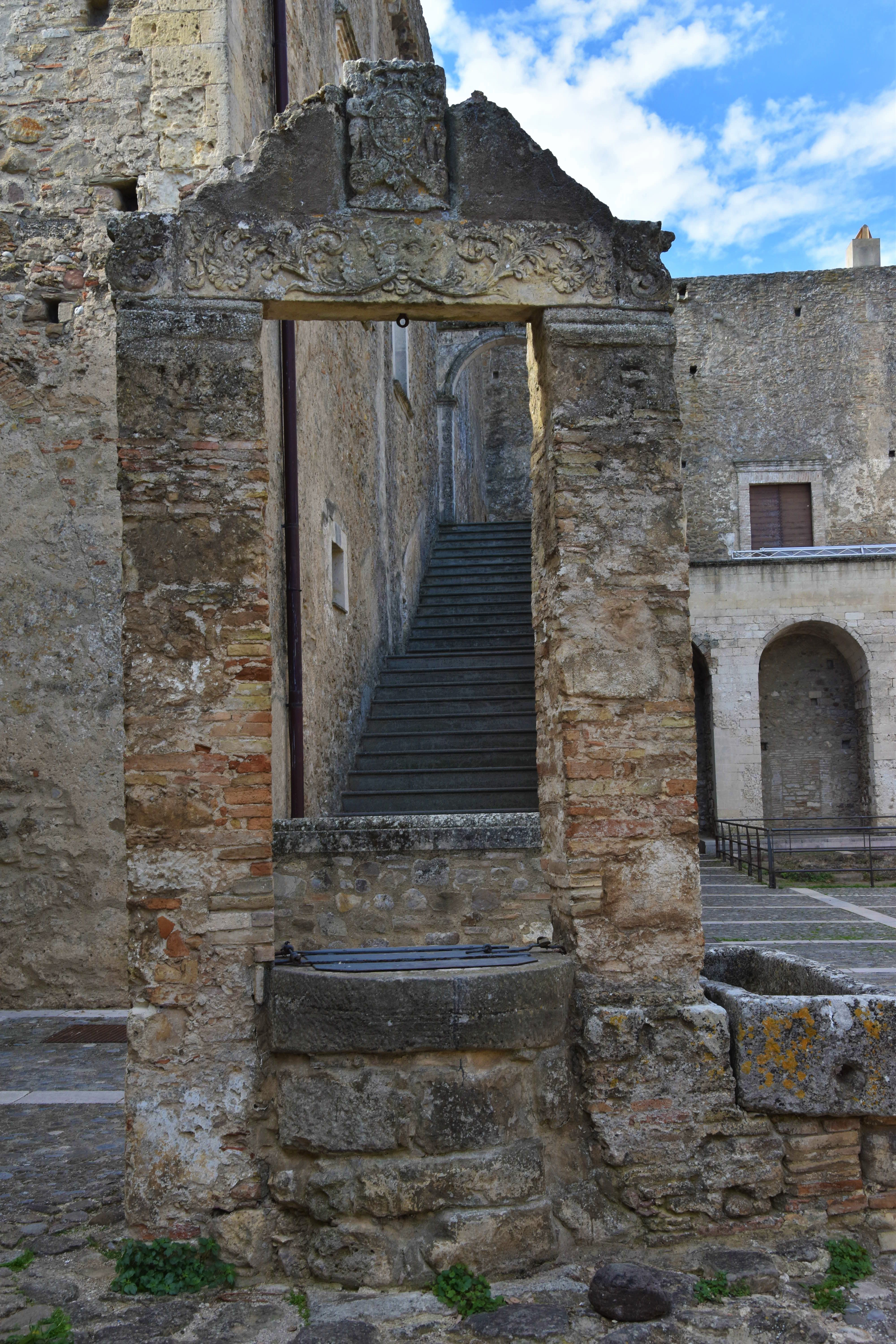 MaricaLeone, Castello del Malconsiglio, 2019, fotografia digitale