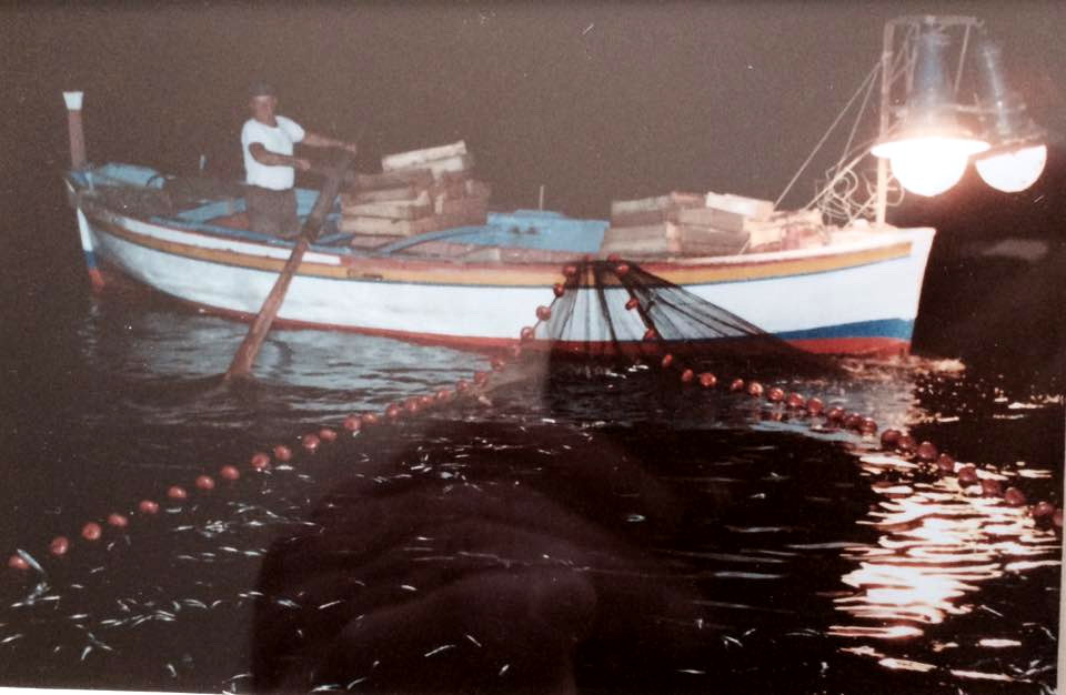 Autore ignoto, La pesca con la lampara, Esterno, fotografia digitale
