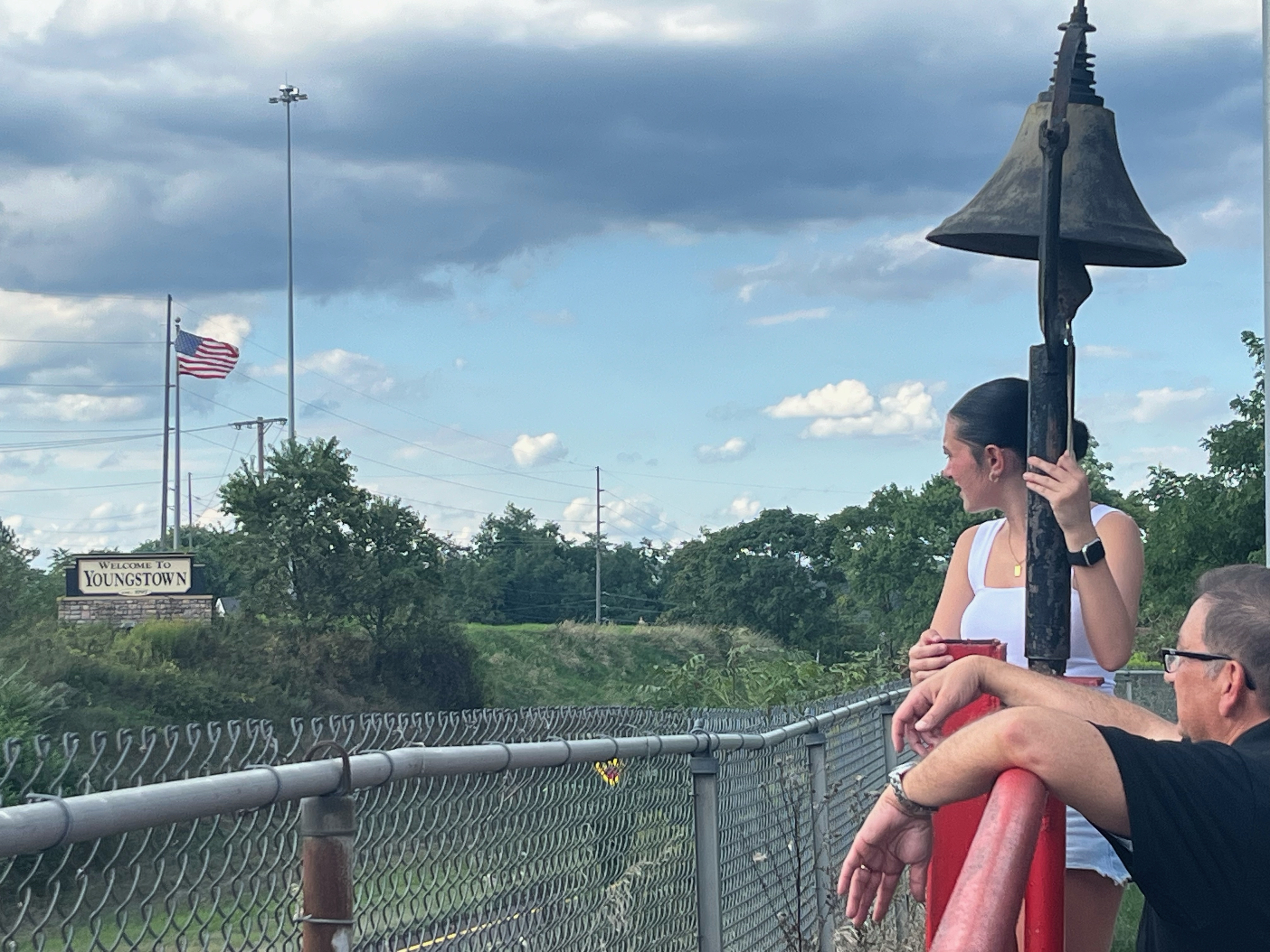 Enrico Grammaroli, Youngstown (Ohio, USA) – La campana di avvio della corsa, 2024, fotografia digitale