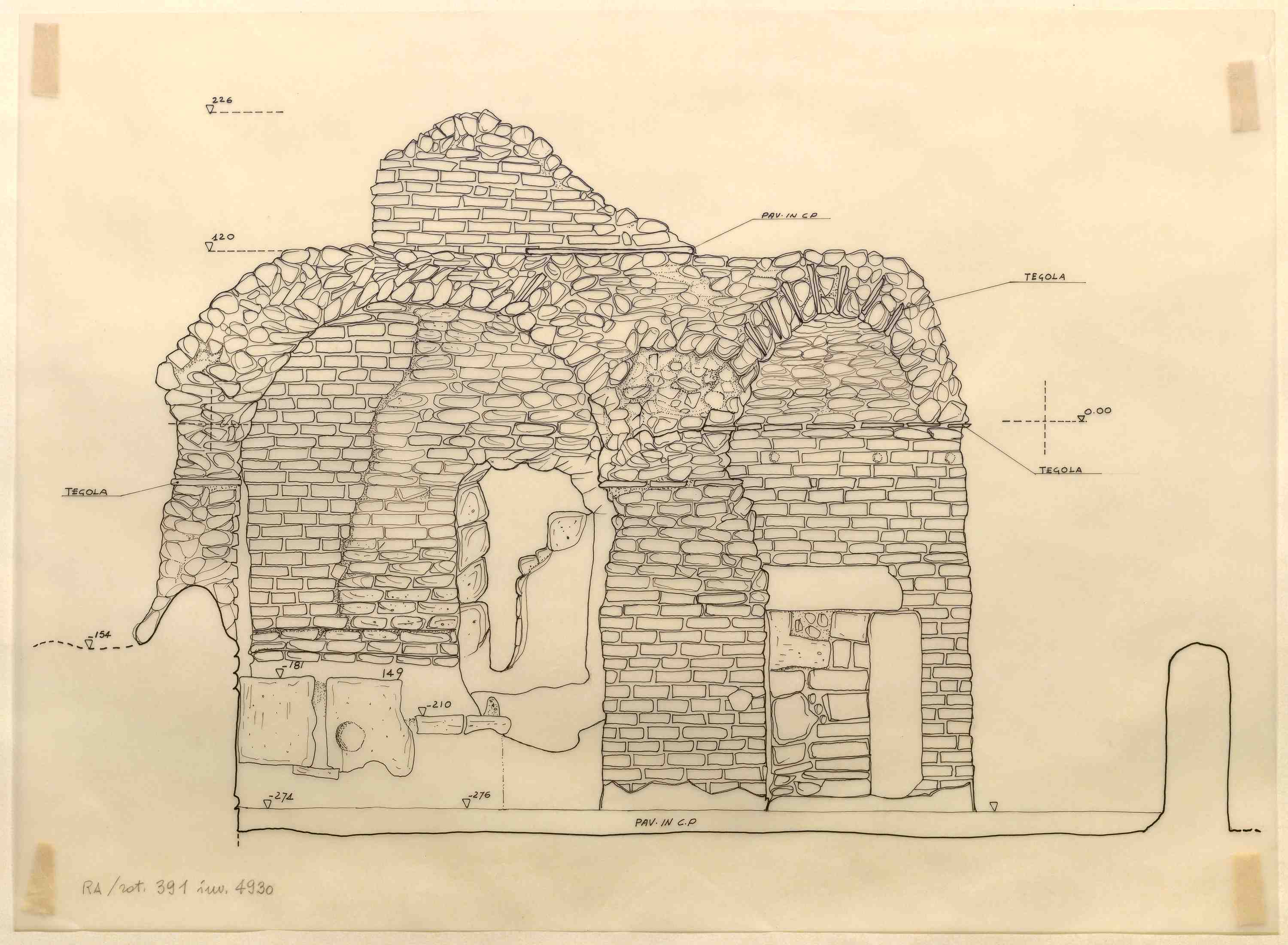 Mausoleo di Pianura, rilievo del prospetto con restituzione delle tecniche murarie. Stampa su poliestere, 1988. Segnatura archivistica RA/107 391, inv. 4930.
